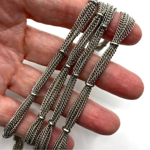 Vintage Silvertone Chain Necklace - Picture 3 of 8